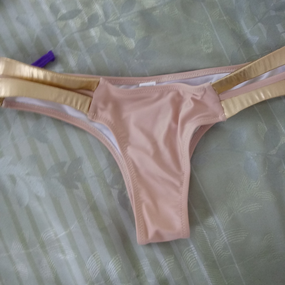 Bikini bottoms nude and gold straps